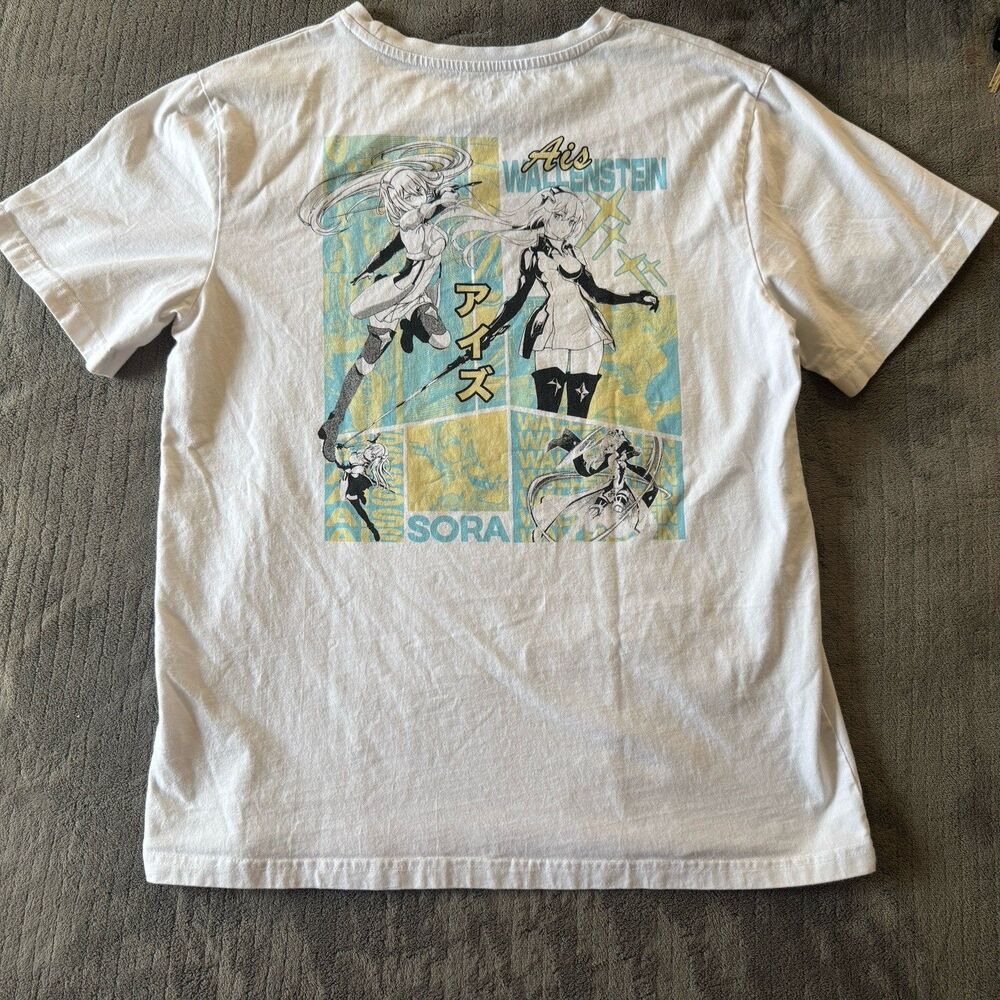 Is It Wrong to Try to Pick Up Girls in a Dungeon Anime T-Shirt Sz Large White